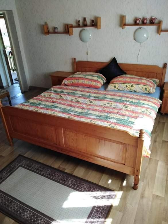Guest House Kuks Bagian luar foto